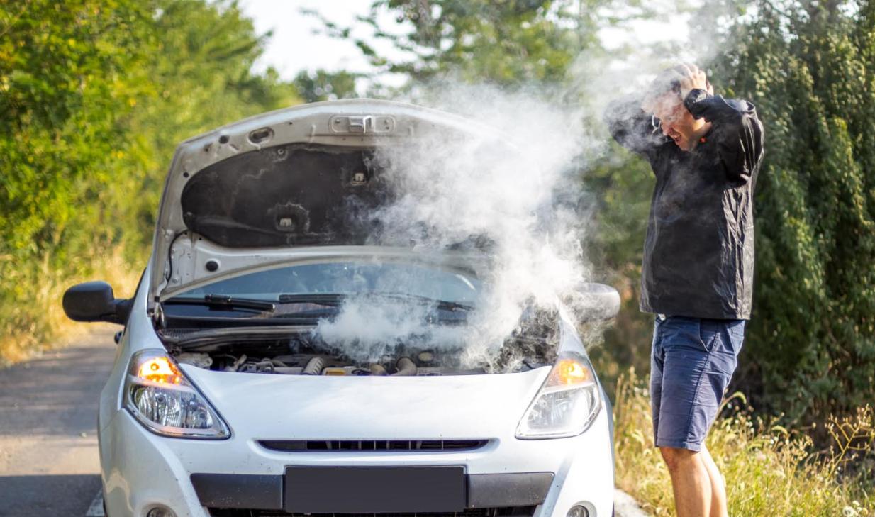 Why Is My Car Battery Smoking and Bubbling During Charging?